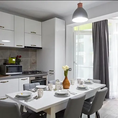 아파트 Royal Exotic Apartament